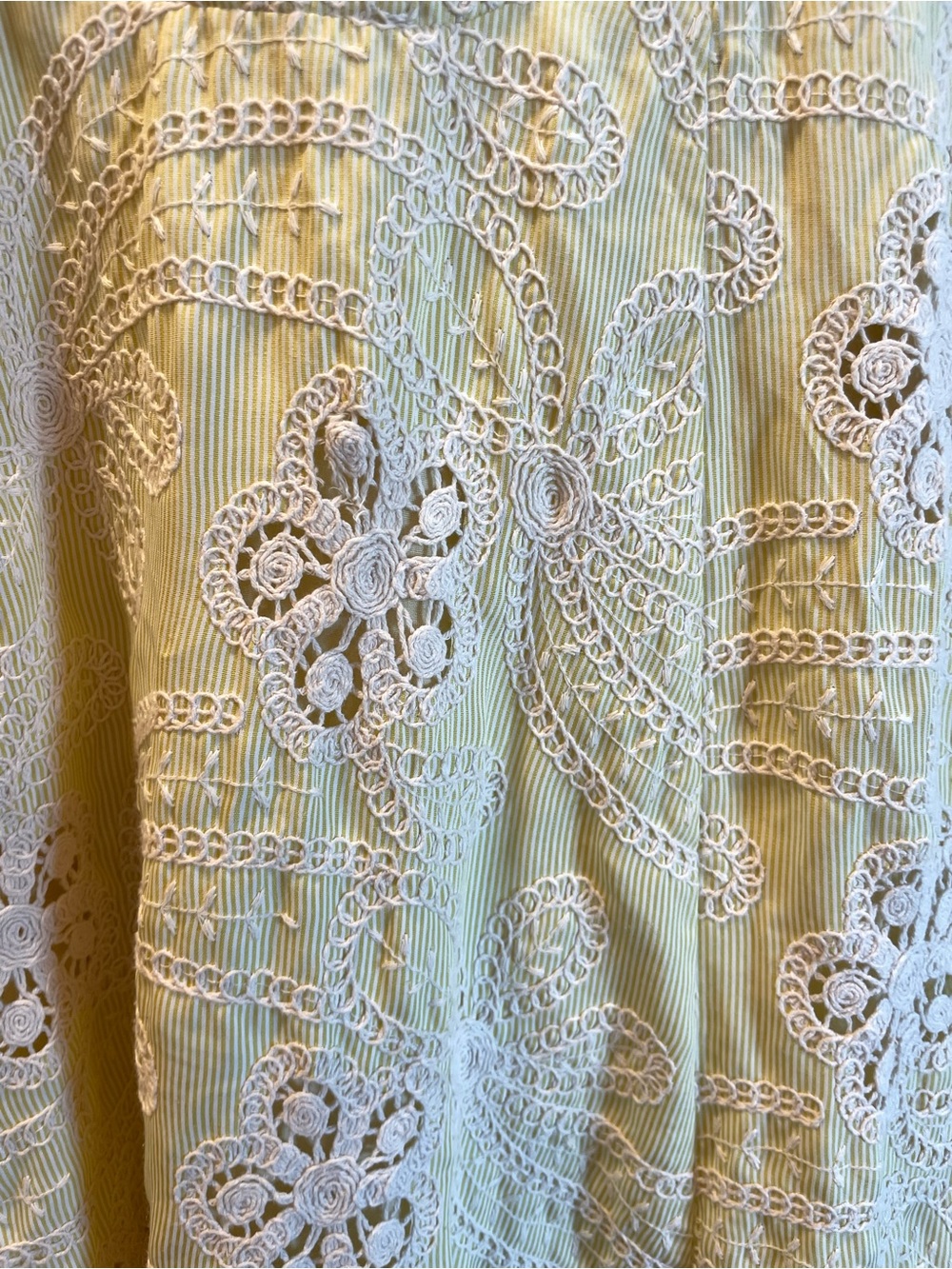 Bardot Soft Yellow Eyelet Midi Dress - Picture 8 of 12